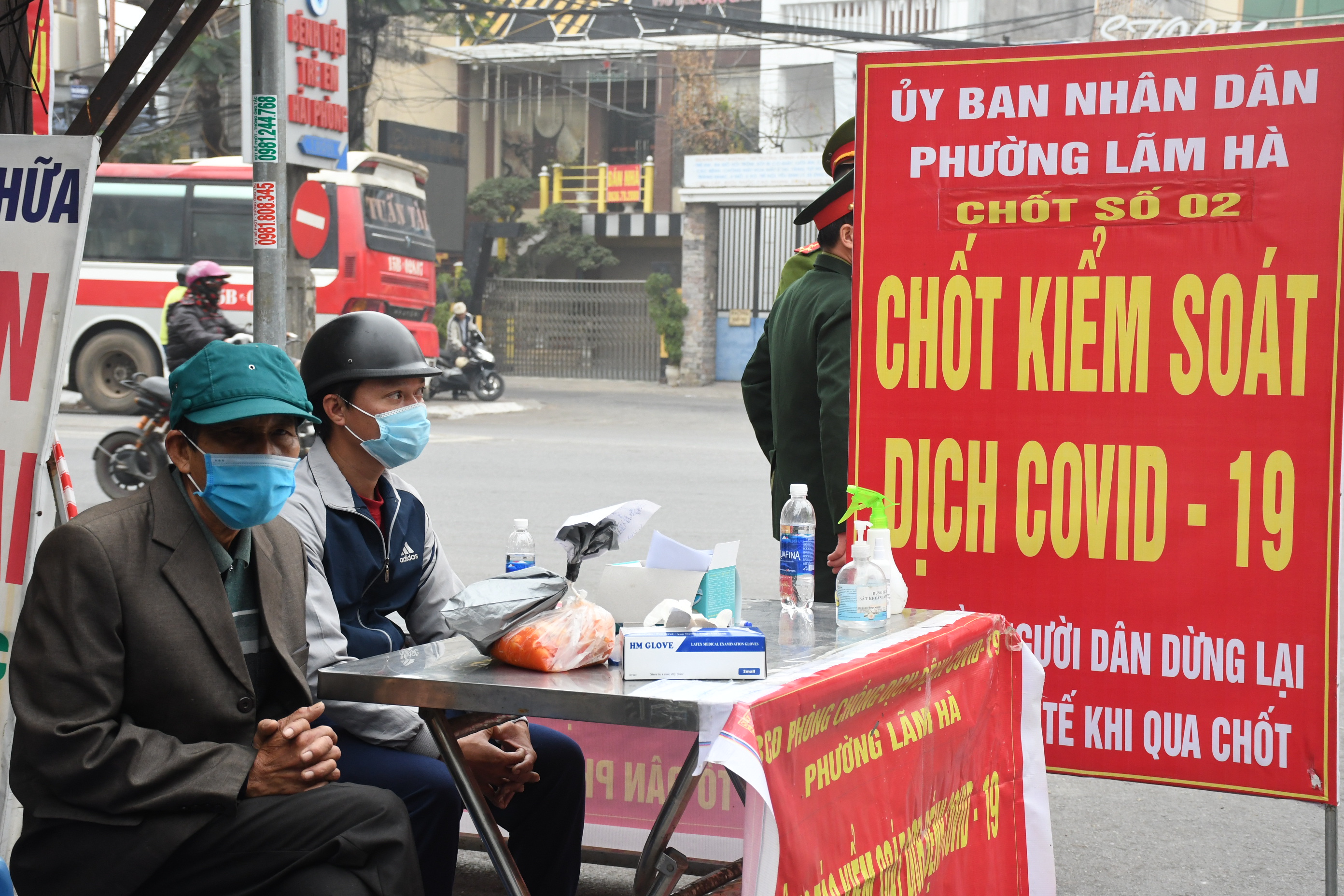 Cập nhật hướng dẫn tạm thời biện pháp phòng chống dịch COVID-19 ngày 14/2/2021